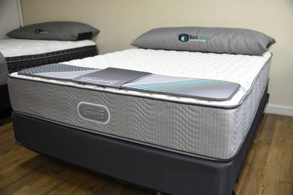 Clearance Brand New Mattress with Warranty! (King Queen Twin Full)
