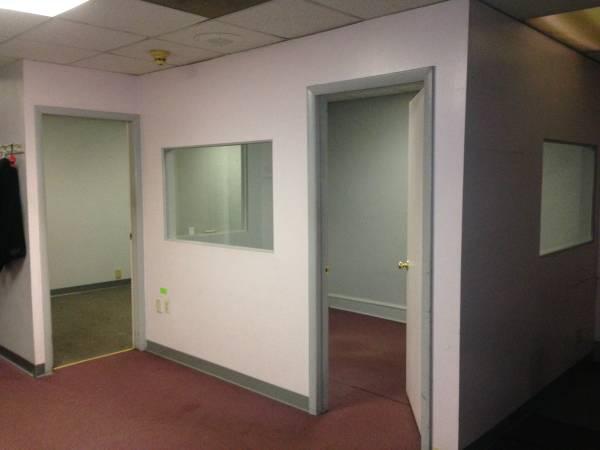 HOUSE COMMERCIAL REAL ESTATE PROPERTY SALE/LEASE STORE FRONT APARTMENT