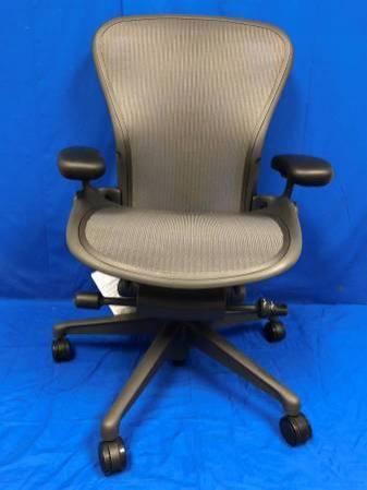 Herman Miller Remastered Aeron Mesh Office Chair Loaded Size B - NEW