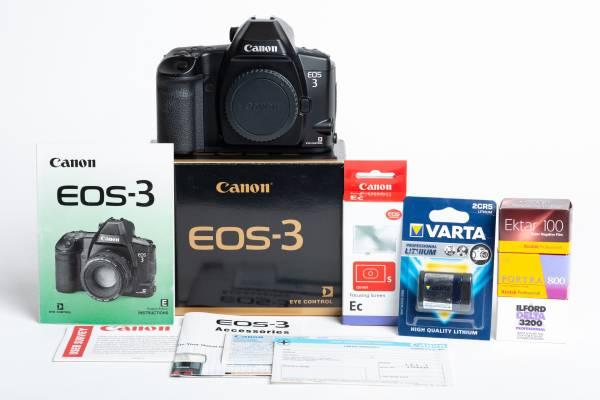 Canon EOS 3 35mm film SLR camera body EXCELLENT IN BOX!