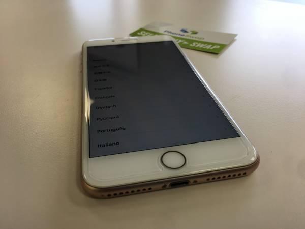 iPhone 8 plus (Carrier Unlocked) 64GB - 30 Day Warranty